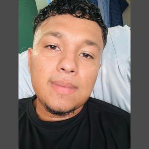 Meet your Posher, Misael